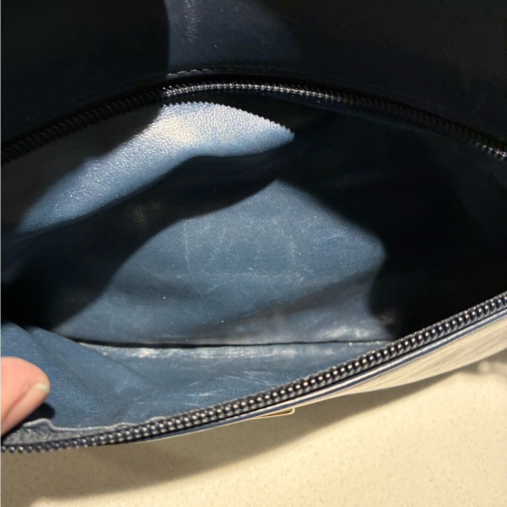 Fendi vintage Blue Leather Shoulder Bag - Picture 13 of 15